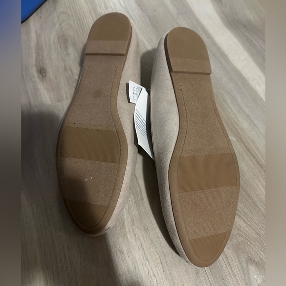 Old Navy Flats - BNWT - Size 10 - Picture 4 of 4